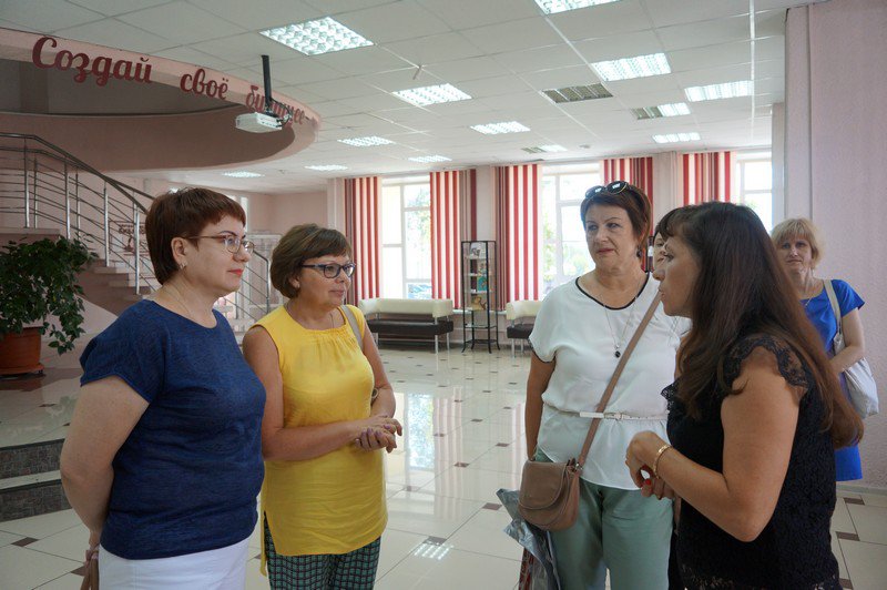 Библиотеки округа посетила делегация из Автозаводского района