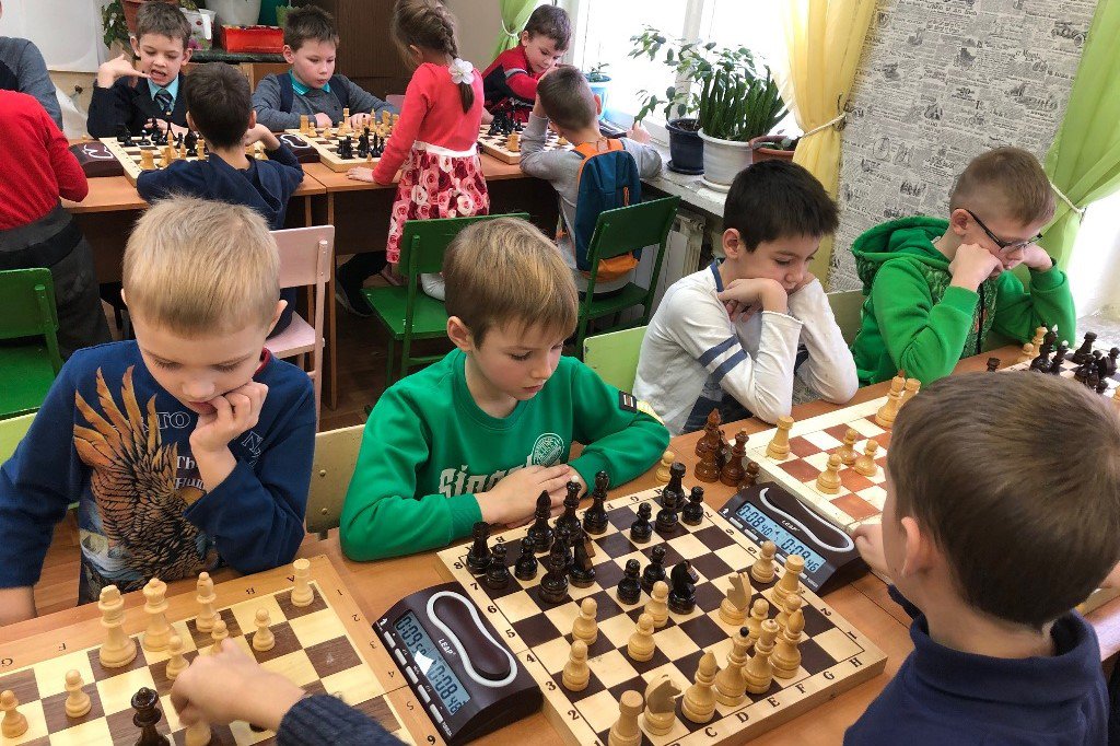 Внеклассные шахматы