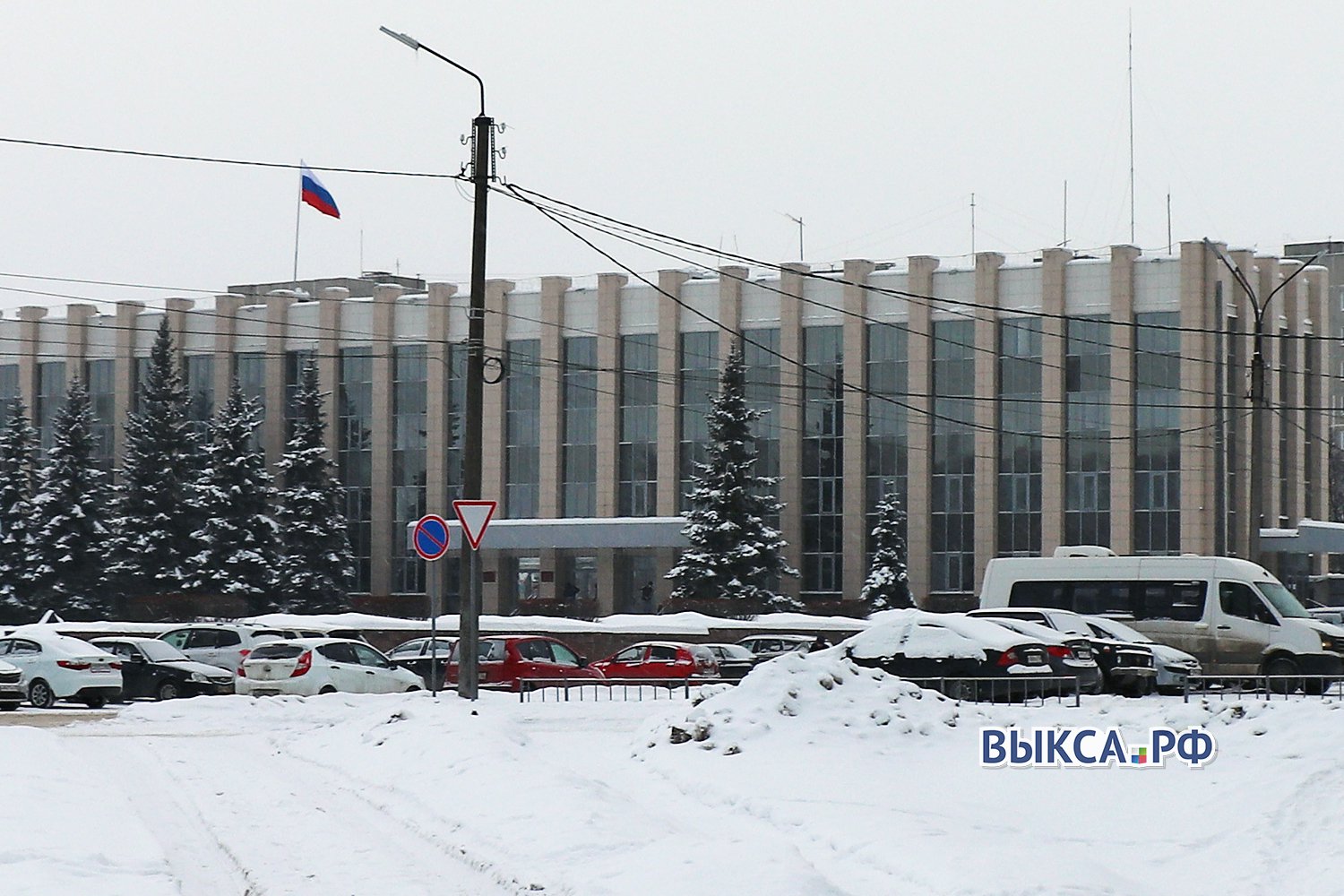 С администрации округа потребовали взыскать 52,7 млн рублей