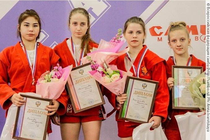 Юлия Молчанова выиграла первенство России по самбо