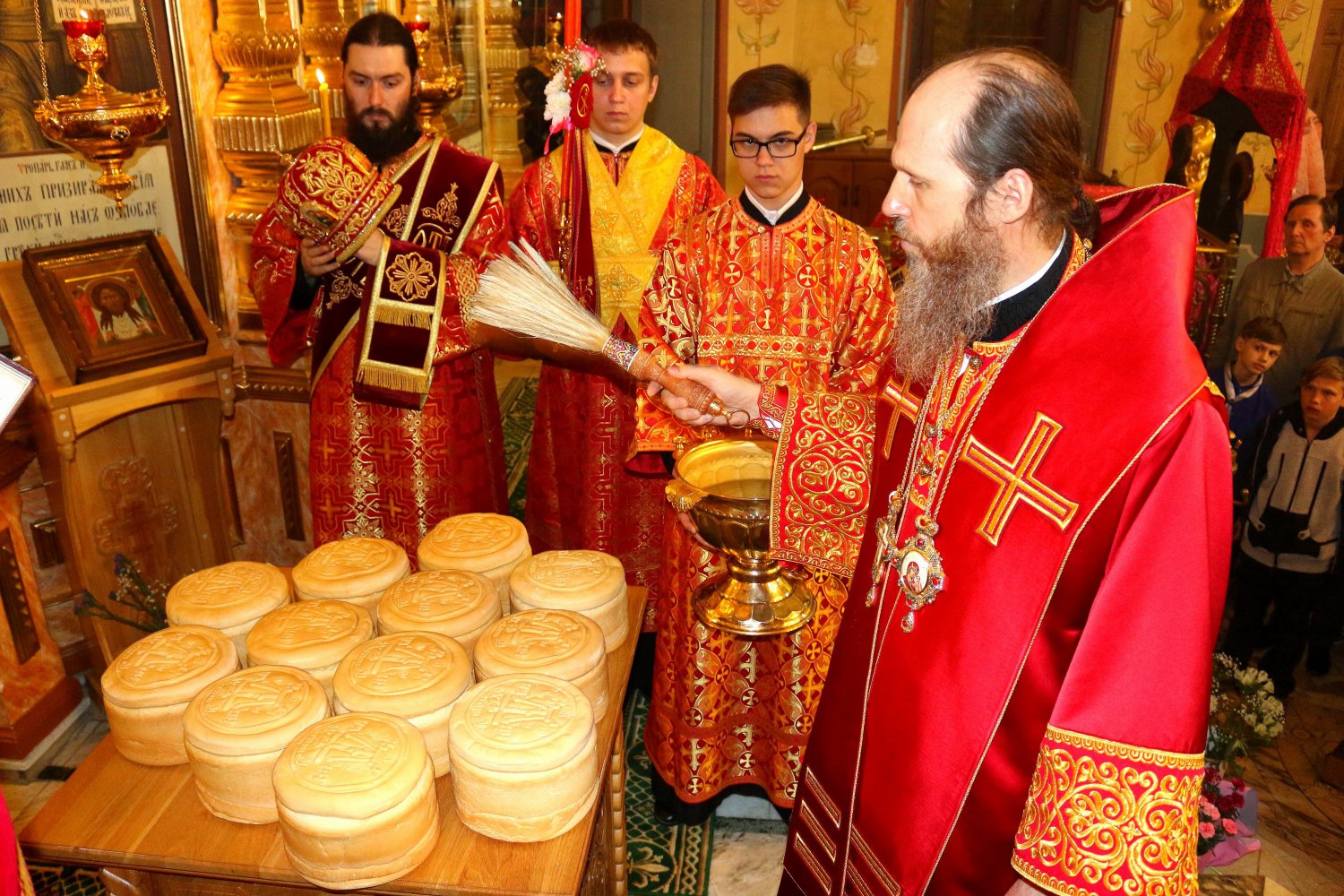 Прихожане Выксунской епархии не смогут посещать службы в храмах