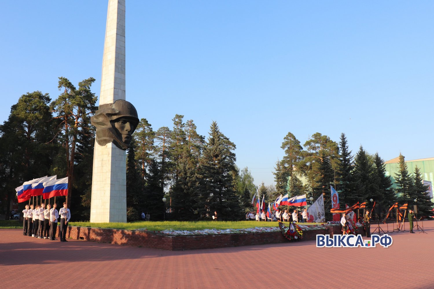 Никитин направил 200 млн рублей на восстановление военных мемориалов