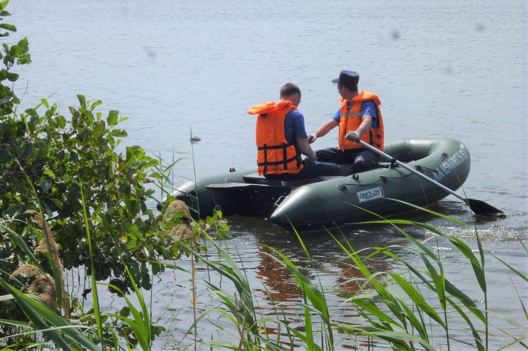 Выксунские спасатели подняли тело подростка с 15-метровой глубины