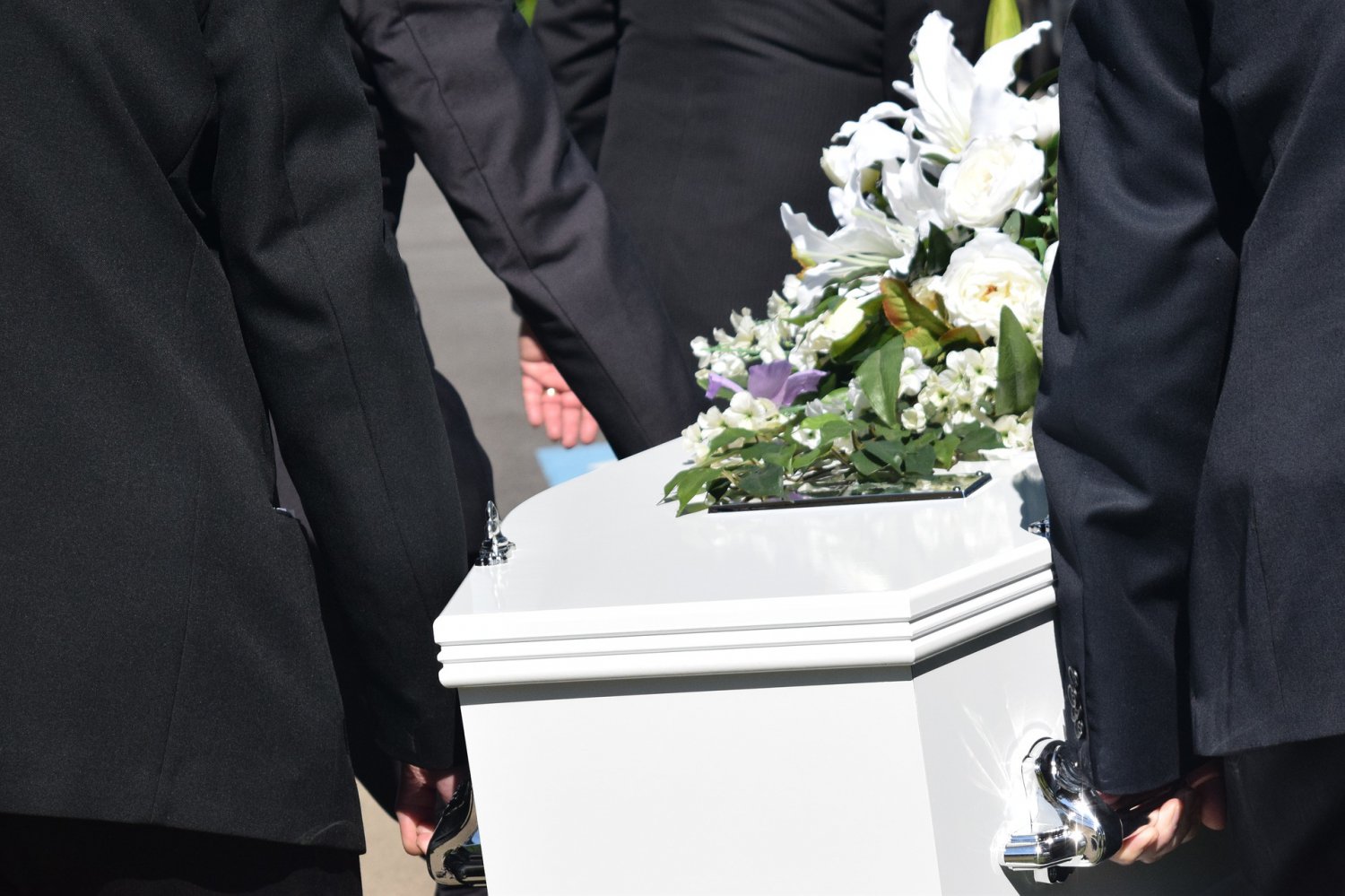 Объявлен сбор денег на похороны убитых в Антоповке