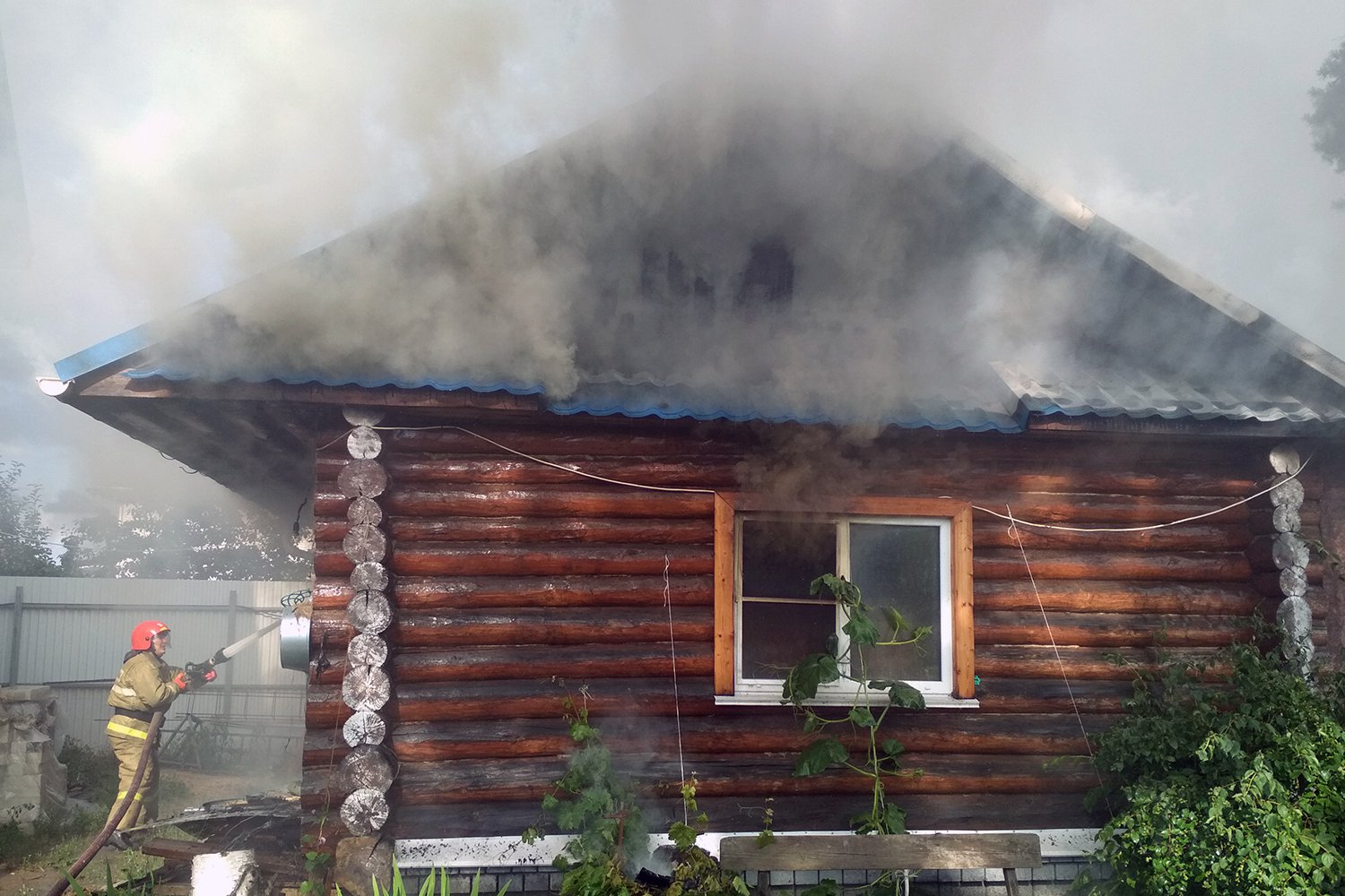 Нижегородской области сгорели бани на воде