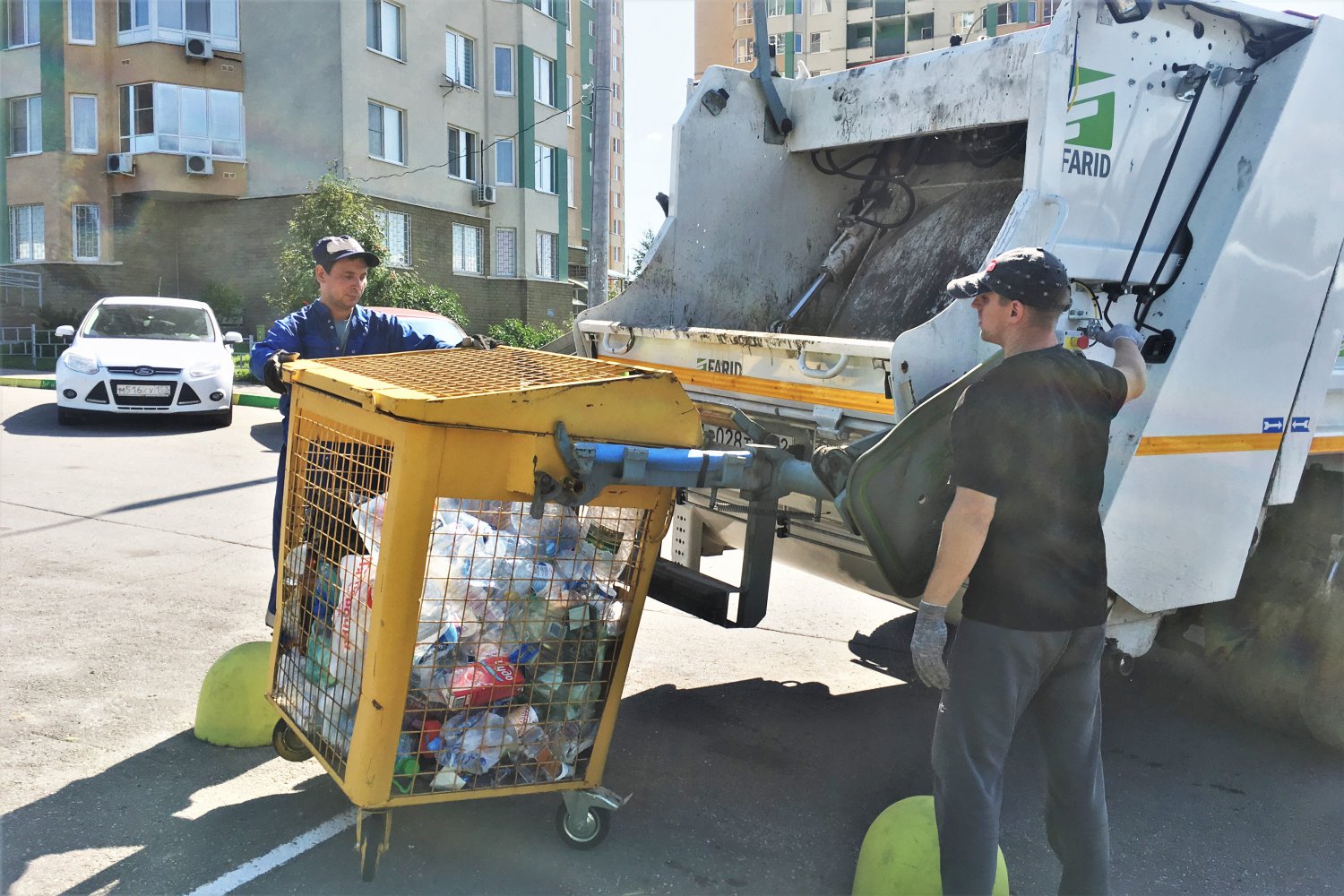 Нижегородская область закупит 6 тысяч мусорных контейнеров