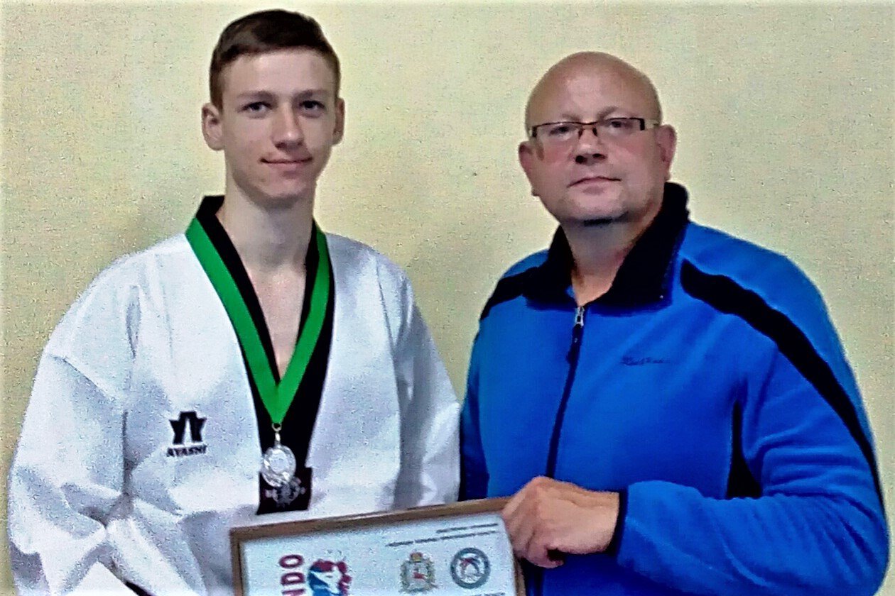 Тхэквондист Егор Громов взял серебро чемпионата области