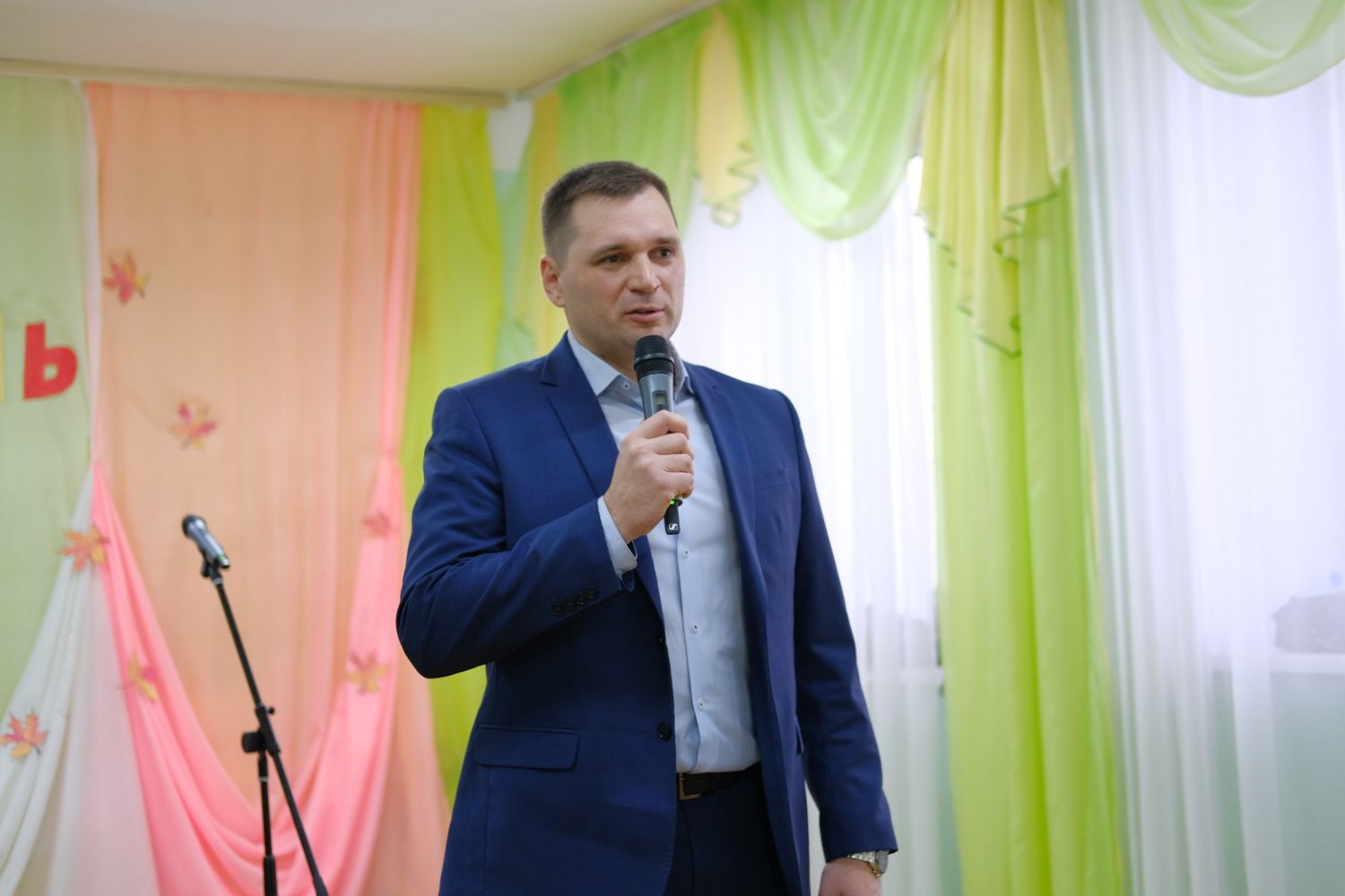 Начальник полиции Андрей Басов поздравил ветеранов МВД