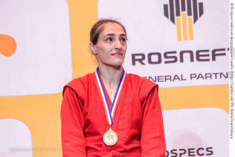 Диана Рябова стала трёхкратной чемпионкой мира по самбо 🏆
