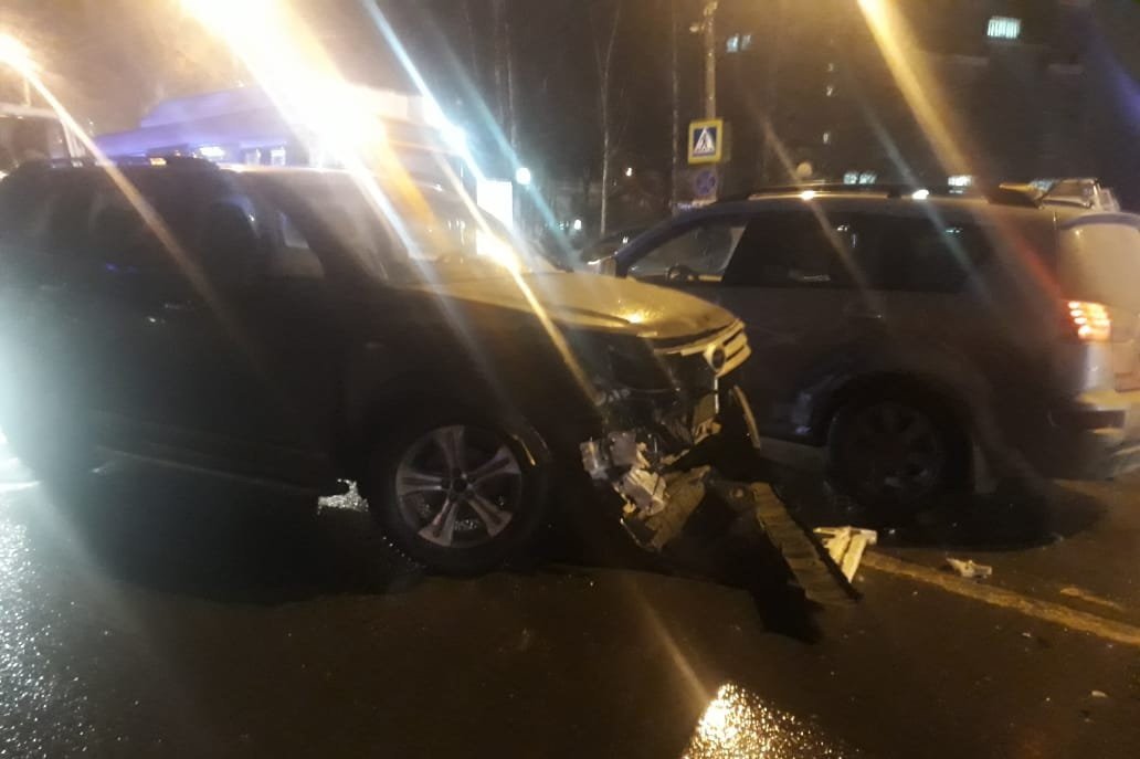 Автомобиль протаранил группу школьников в Нижнем Новгороде