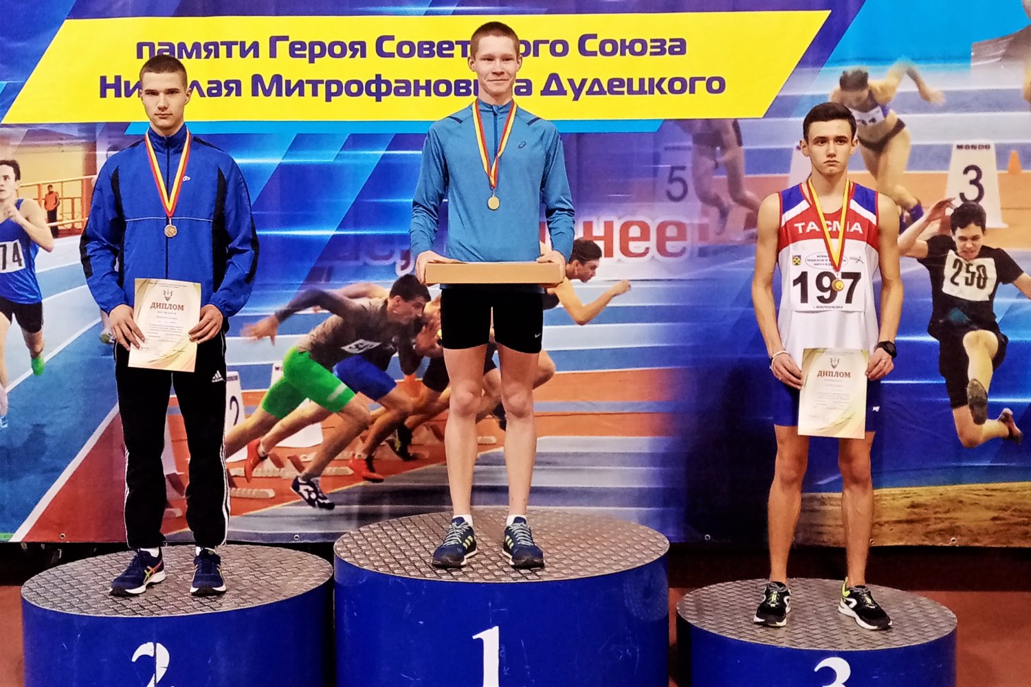 Легкоатлет Григорий Мартынов выиграл два серебра в Новочебоксарске