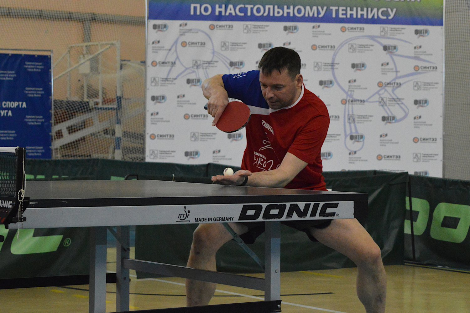 Мастер спорта Александр Давыдов приглашает в секцию настольного тенниса