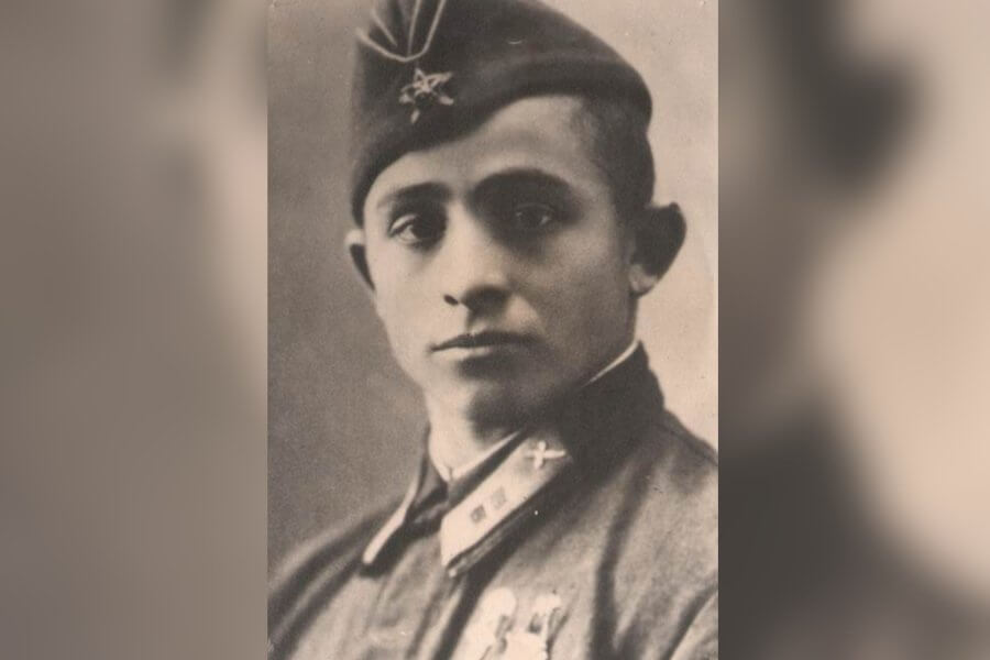 80 лет назад Борису Корнилову присвоили звание Героя Советского Союза