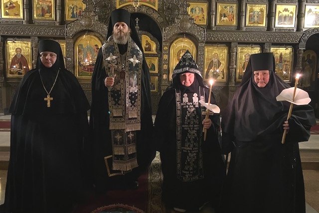 Епископ Варнава совершил постриг двух насельниц Иверского монастыря