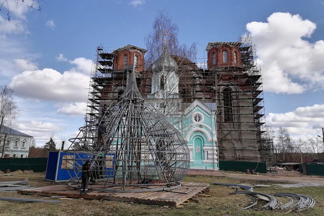 Как создают купола для Троицкого собора
