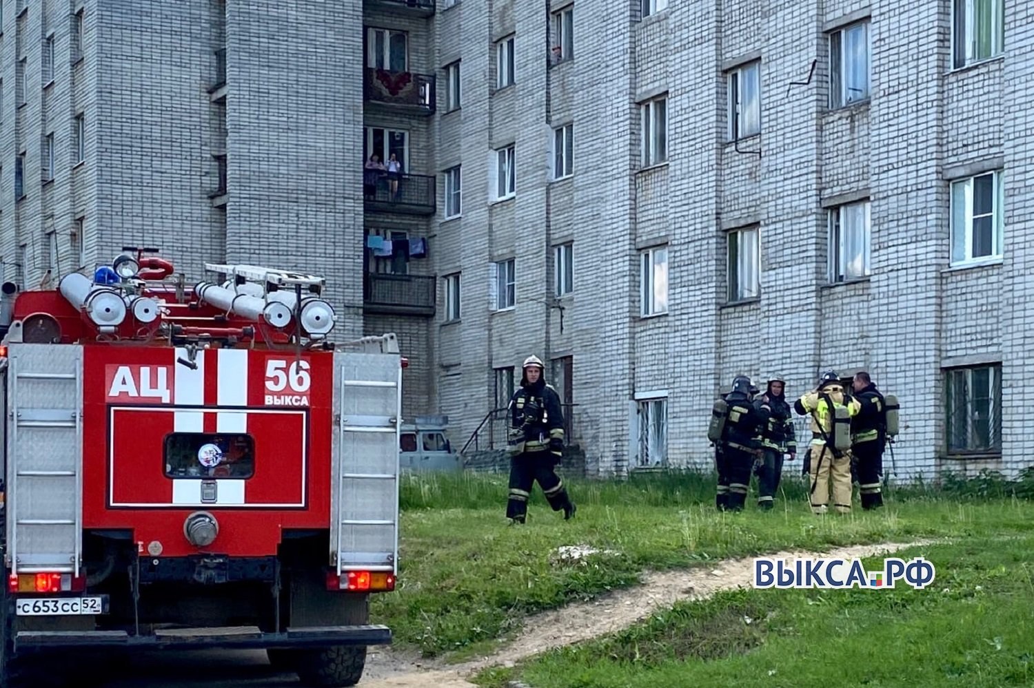 В общежитии на Чкалова загорелся балкон