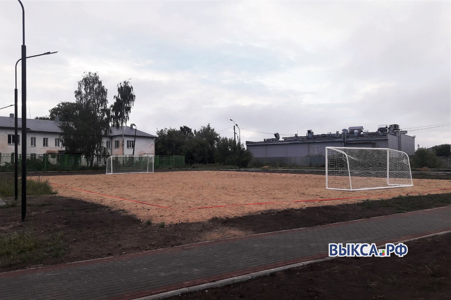 Открылись площадки для пляжного футбола и волейбола