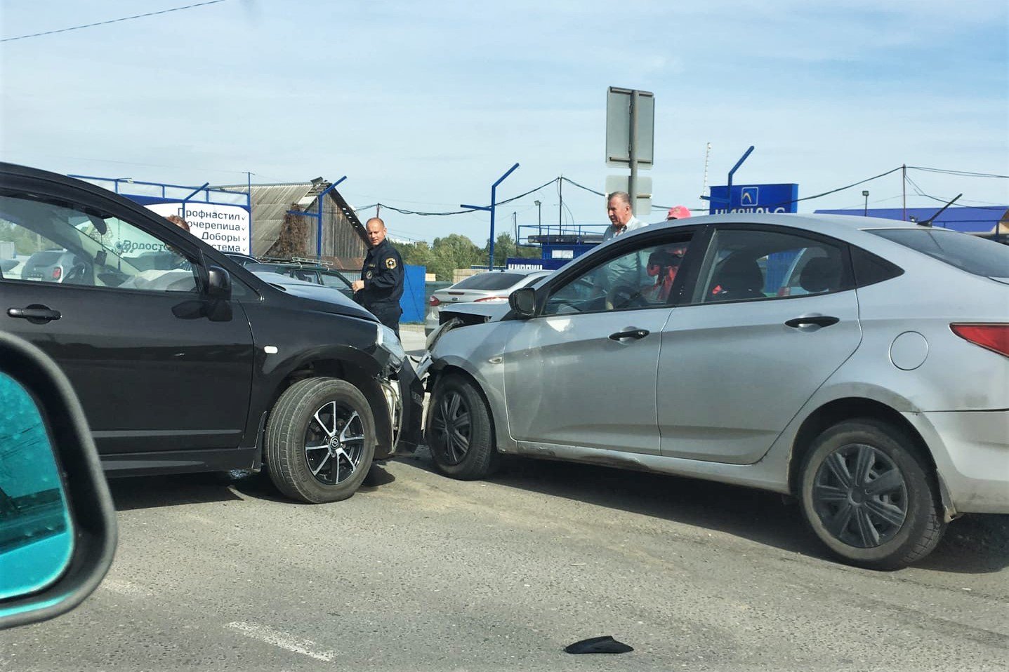 Два водителя пострадали в ДТП на Борковском проезде