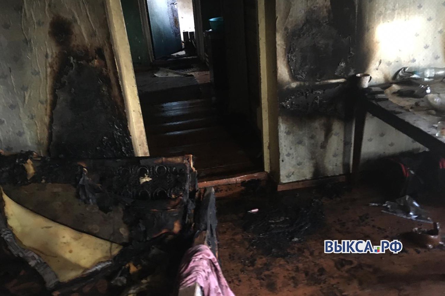 Неизвестный поджёг жилой дом в Ближне-Песочном