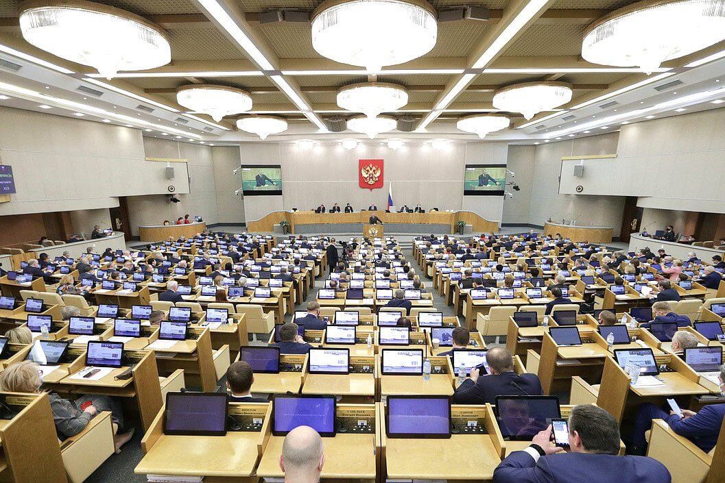 «Единая Россия» снова получила конституционное большинство в Госдуме
