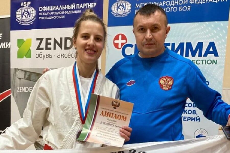 Рукопашница Евгения Лабутина завоевала бронзу чемпионата России