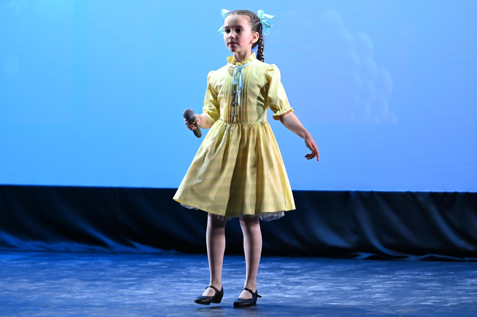 Вокалистка Алиса Беспалова выиграла международный фестиваль «Роза ветров»