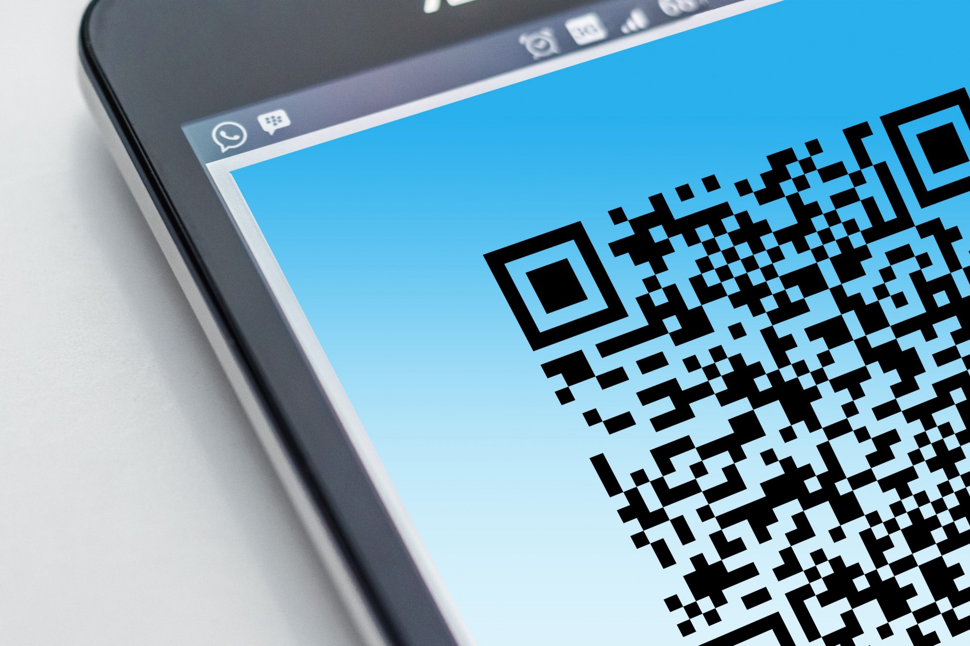 Нижегородские власти отменили QR-коды