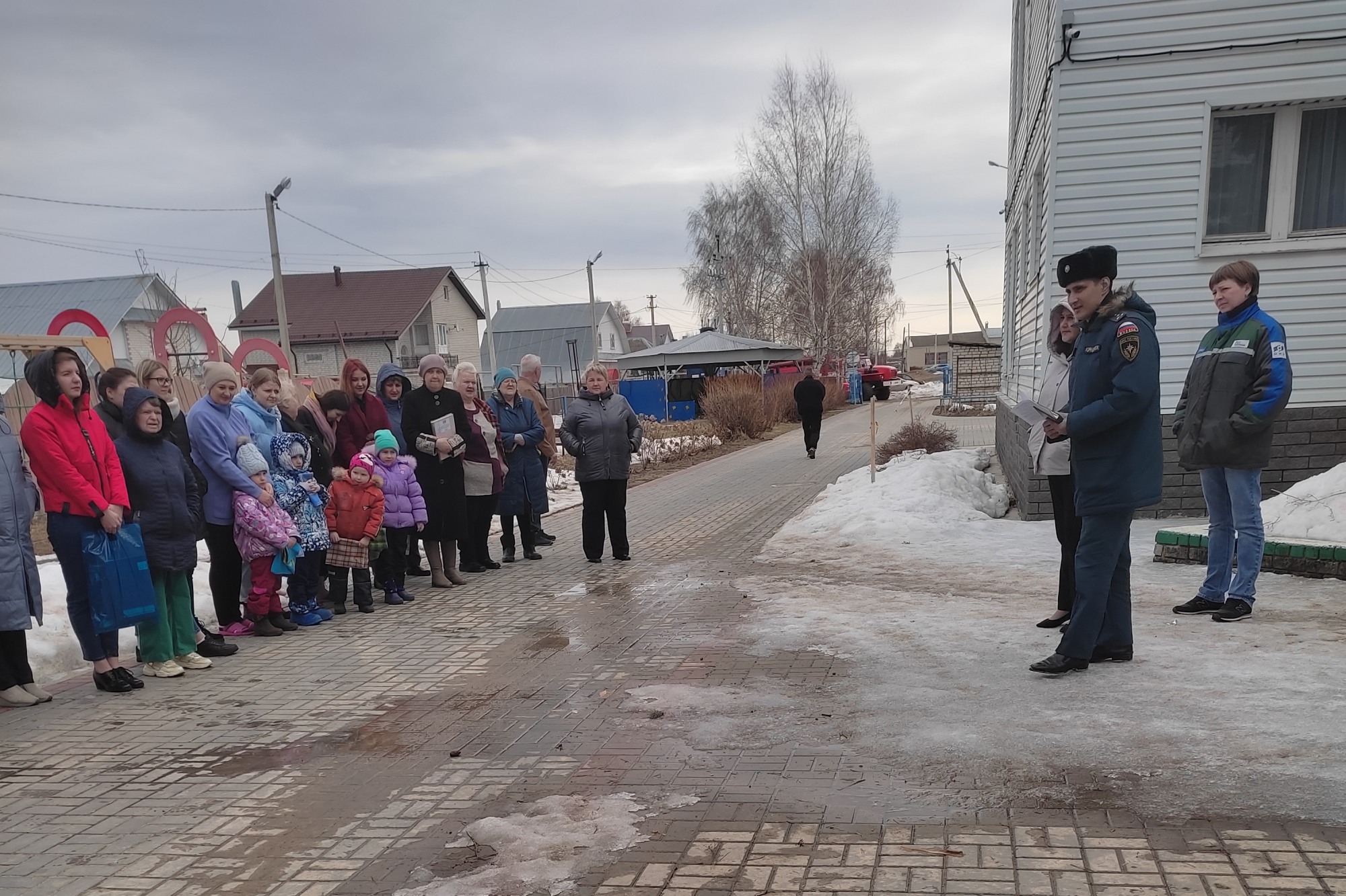 Сотрудники МЧС проверили противопожарную безопасность в «Пеликане»