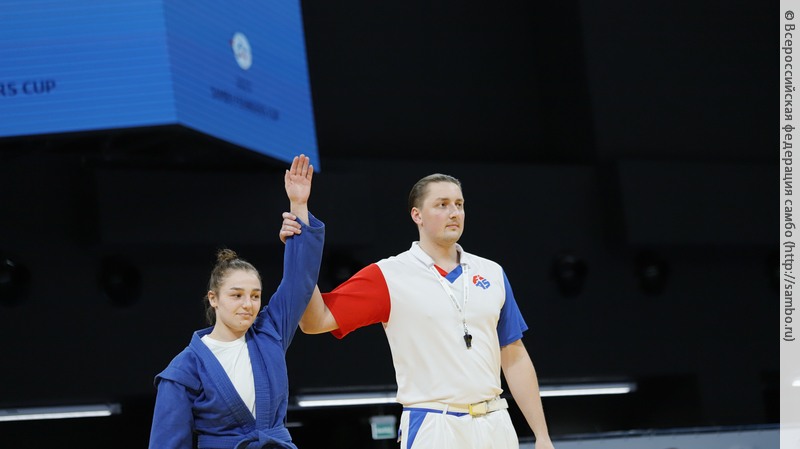 Шуянова и Циброва выиграли золото и серебро на Кубке основоположникам самбо