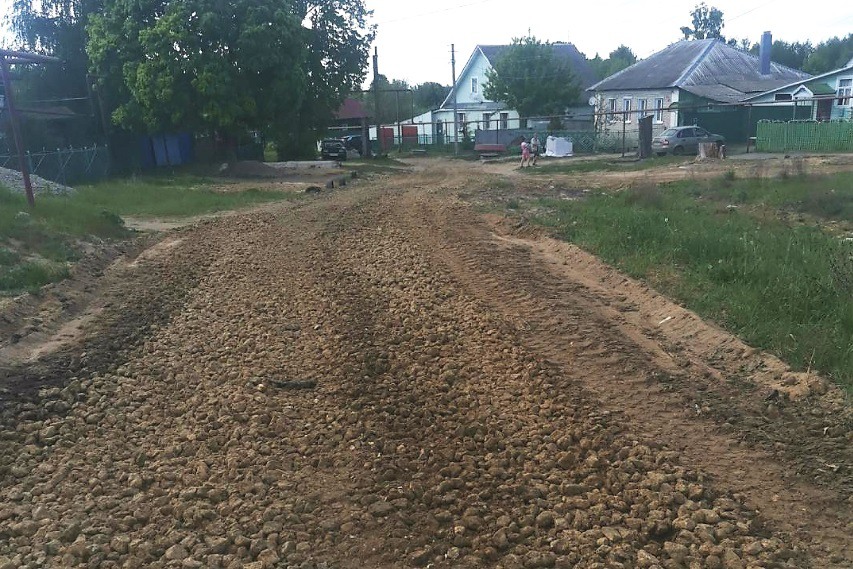 Пять улиц в Досчатом отсыпали щебнем