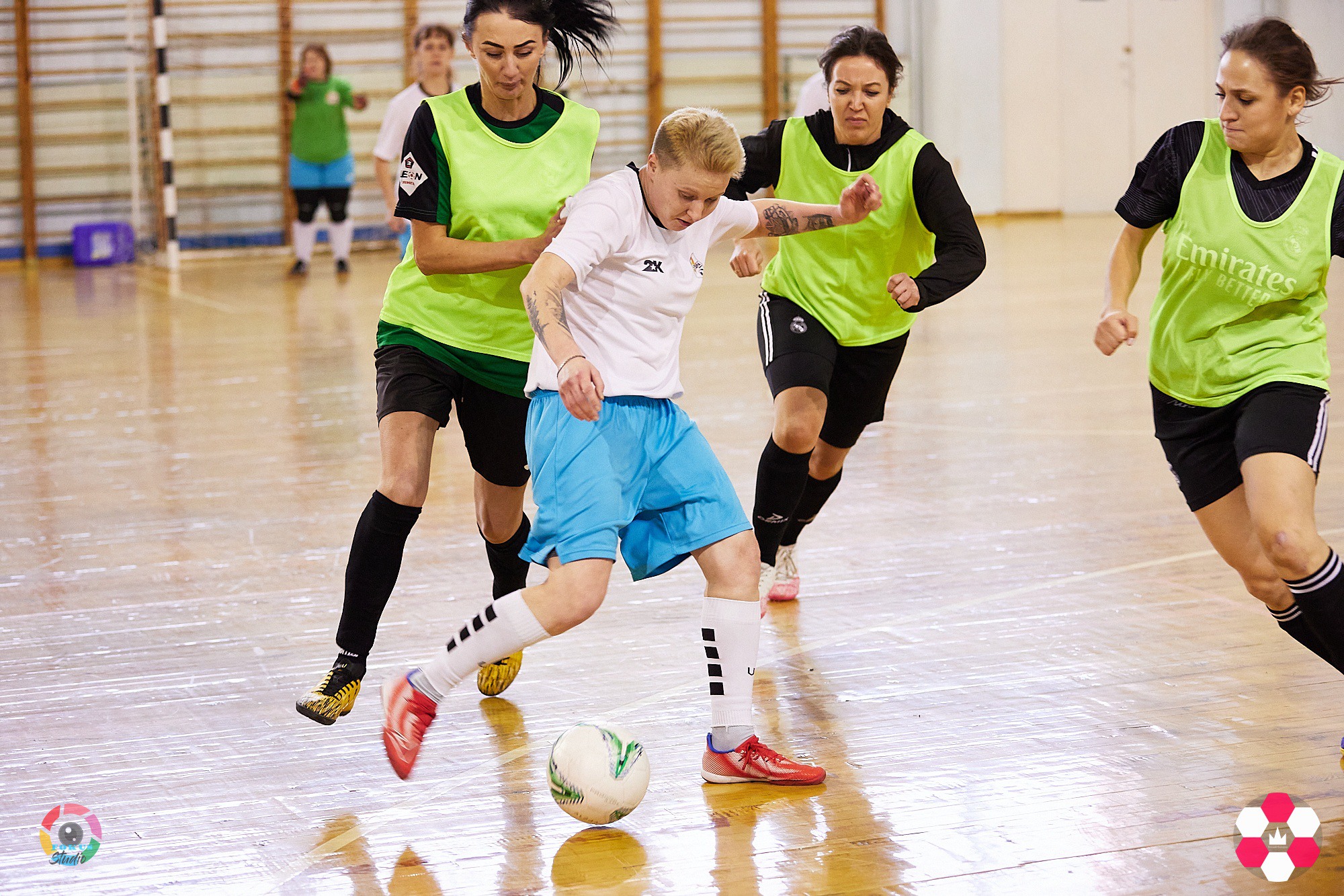 «Искра» выиграла турнир футбольных мам в Нижнем Новгороде