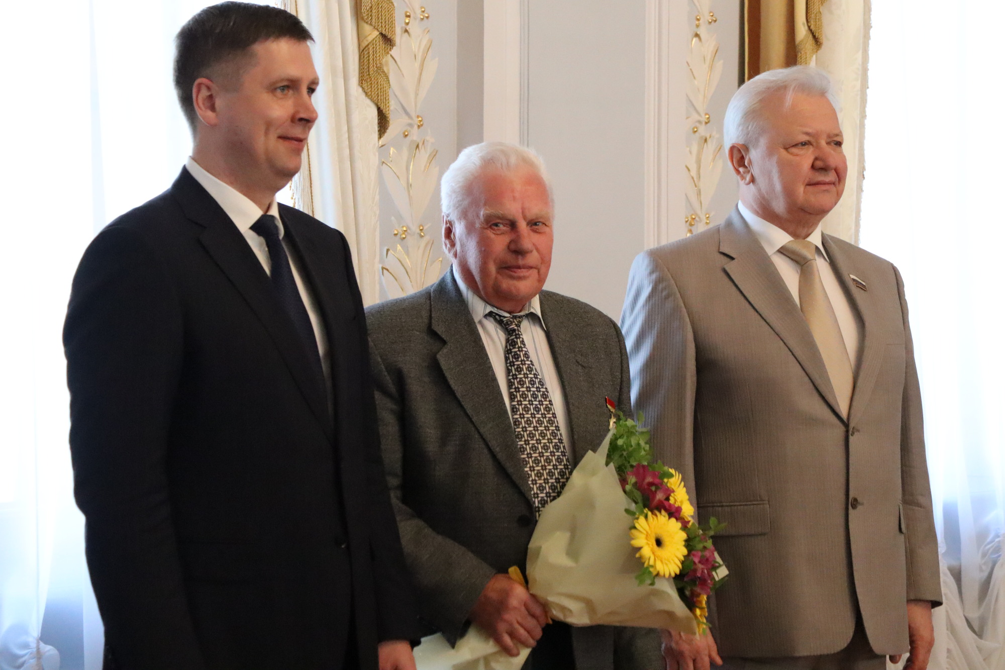 Михаилу Баранову присвоили звание заслуженного ветерана области