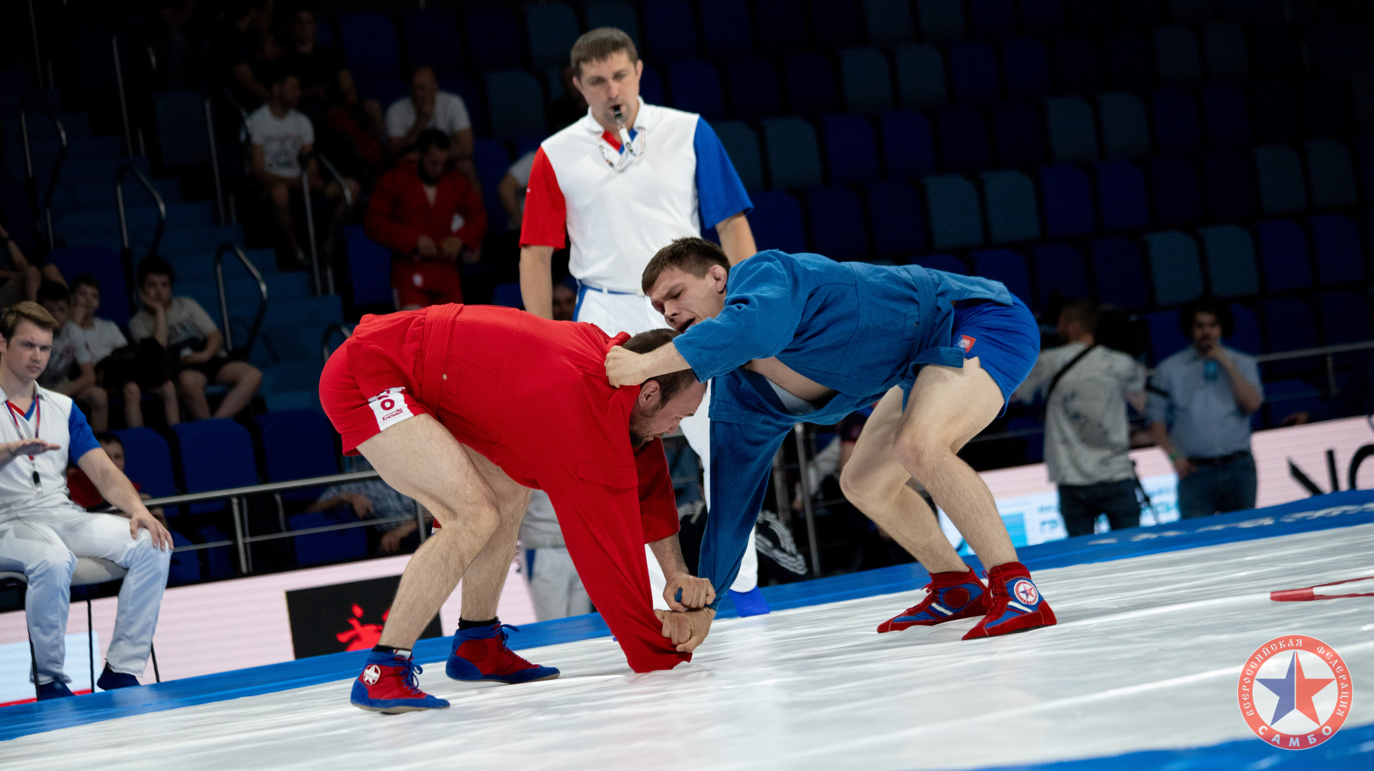 Андрей Корнеев завоевал серебро на Кубке президента России по самбо