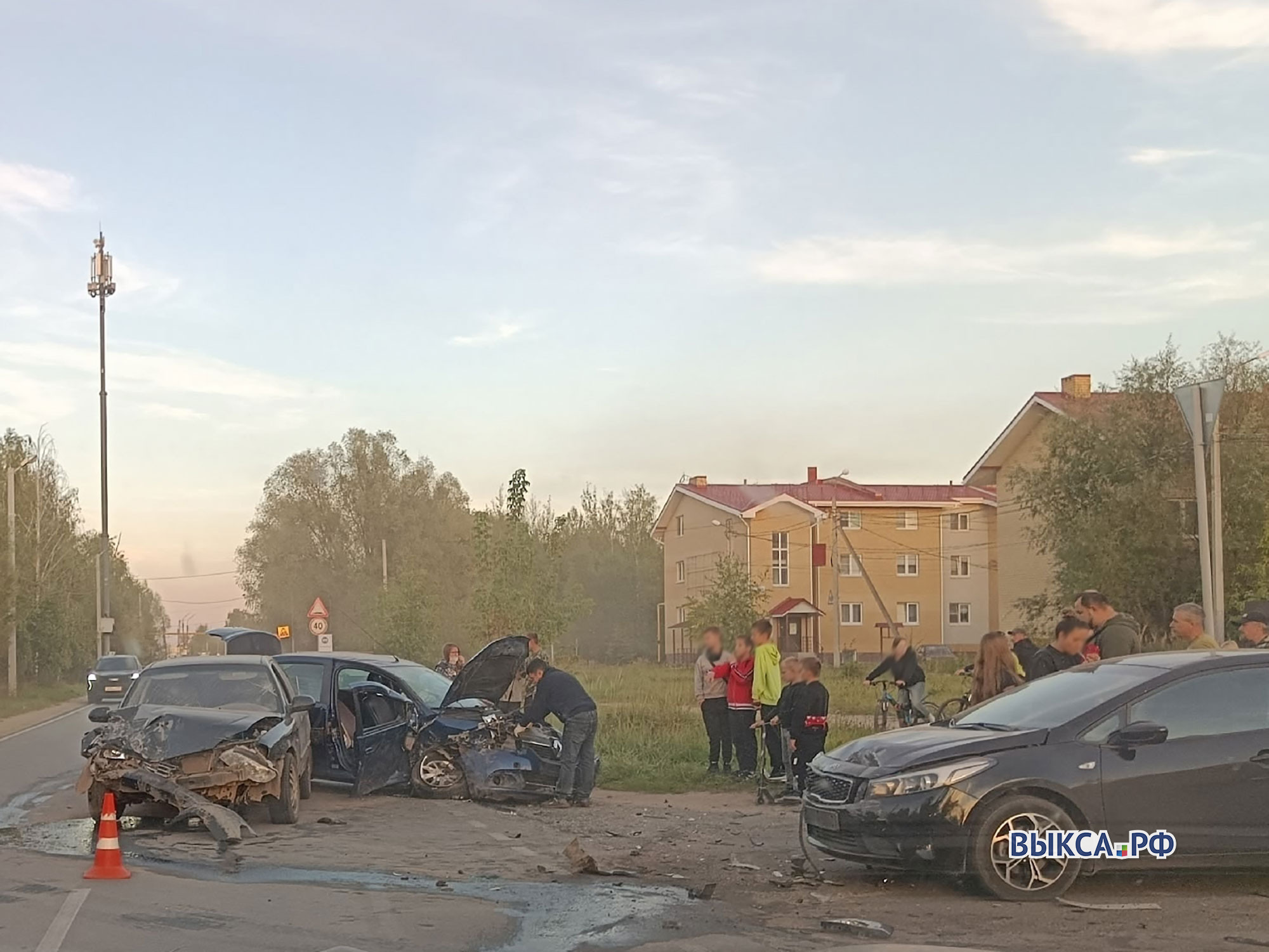 В Молодёжном-2 произошло ДТП с пострадавшими