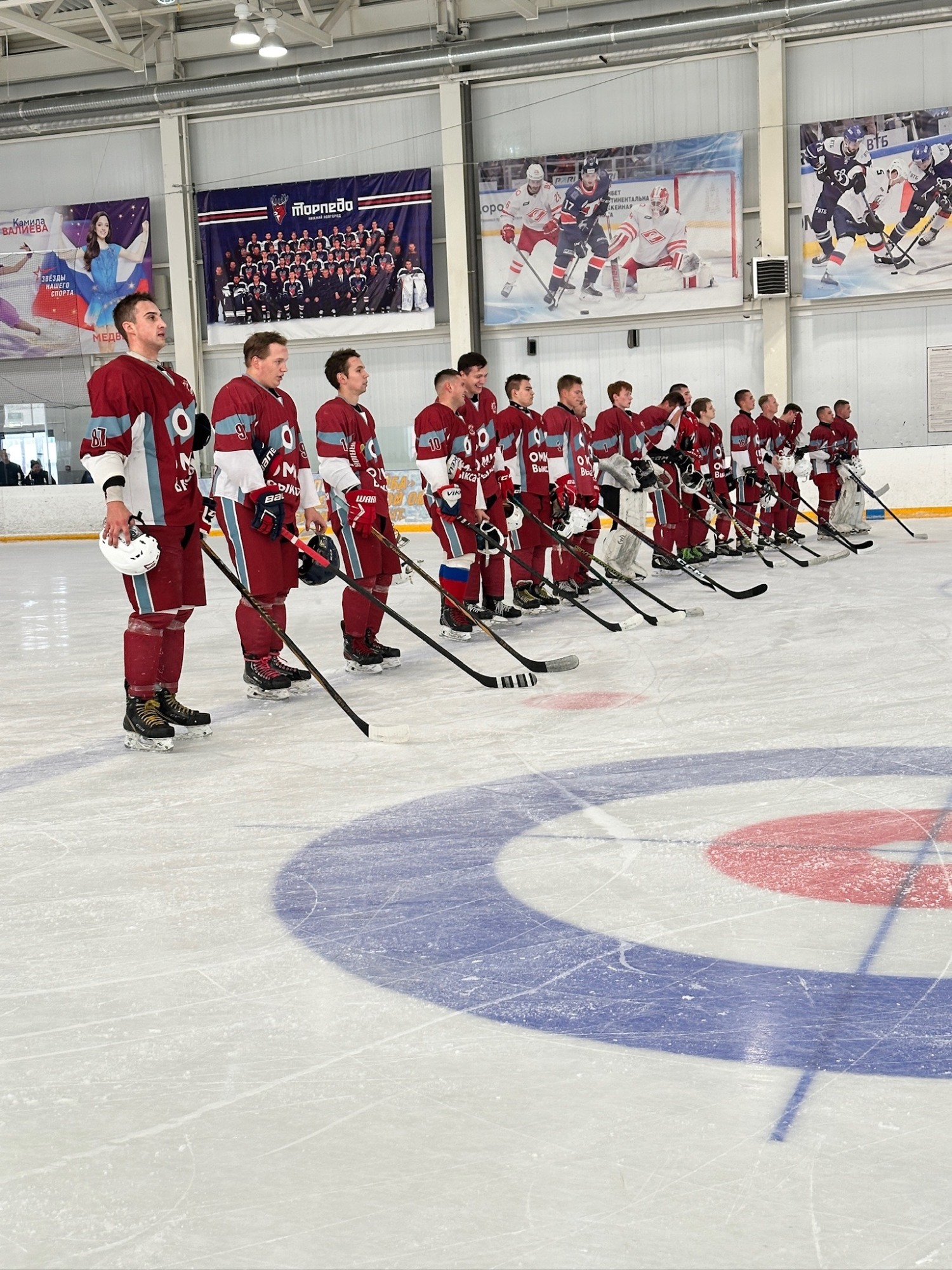 ХК «Металлург» одержал волевую победу над серебряным призёром прошлого сезона
