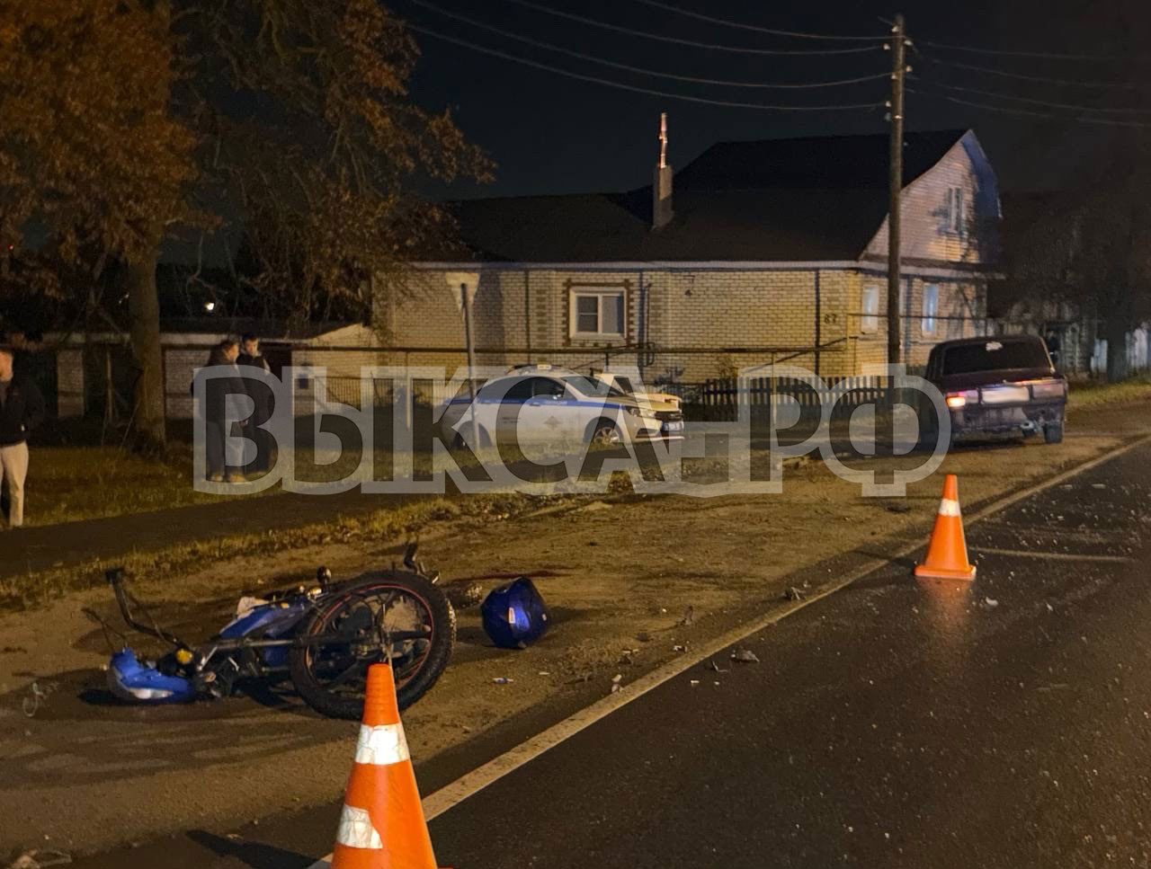 В Мотмосе насмерть сбили мопедиста