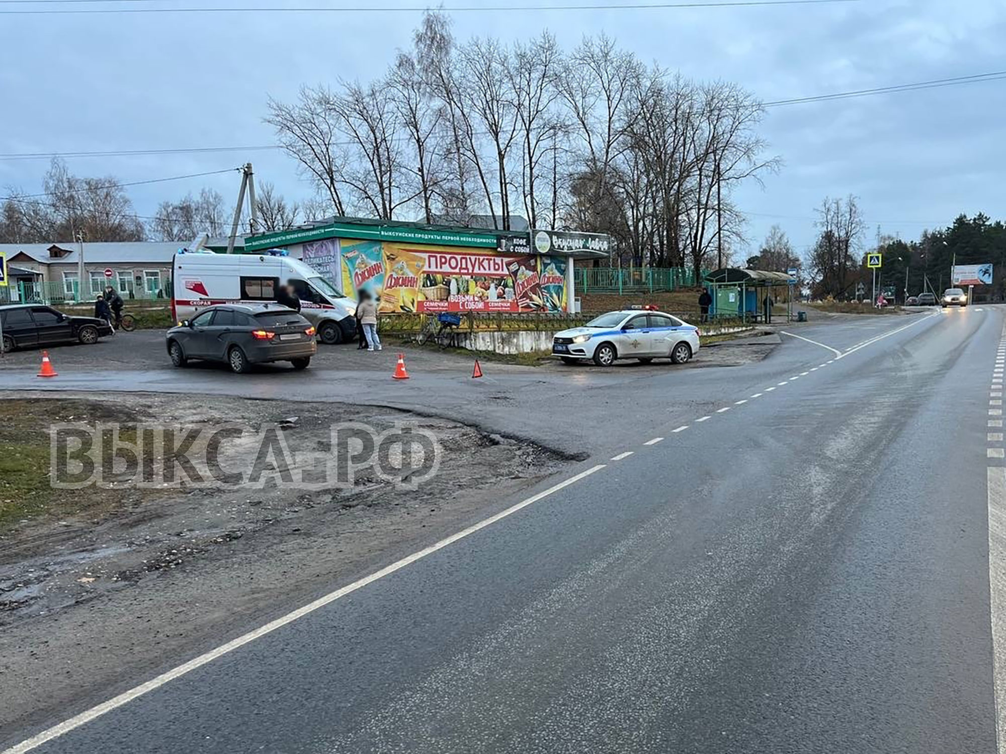 В Мотмосе сбили женщину-велосипедиста