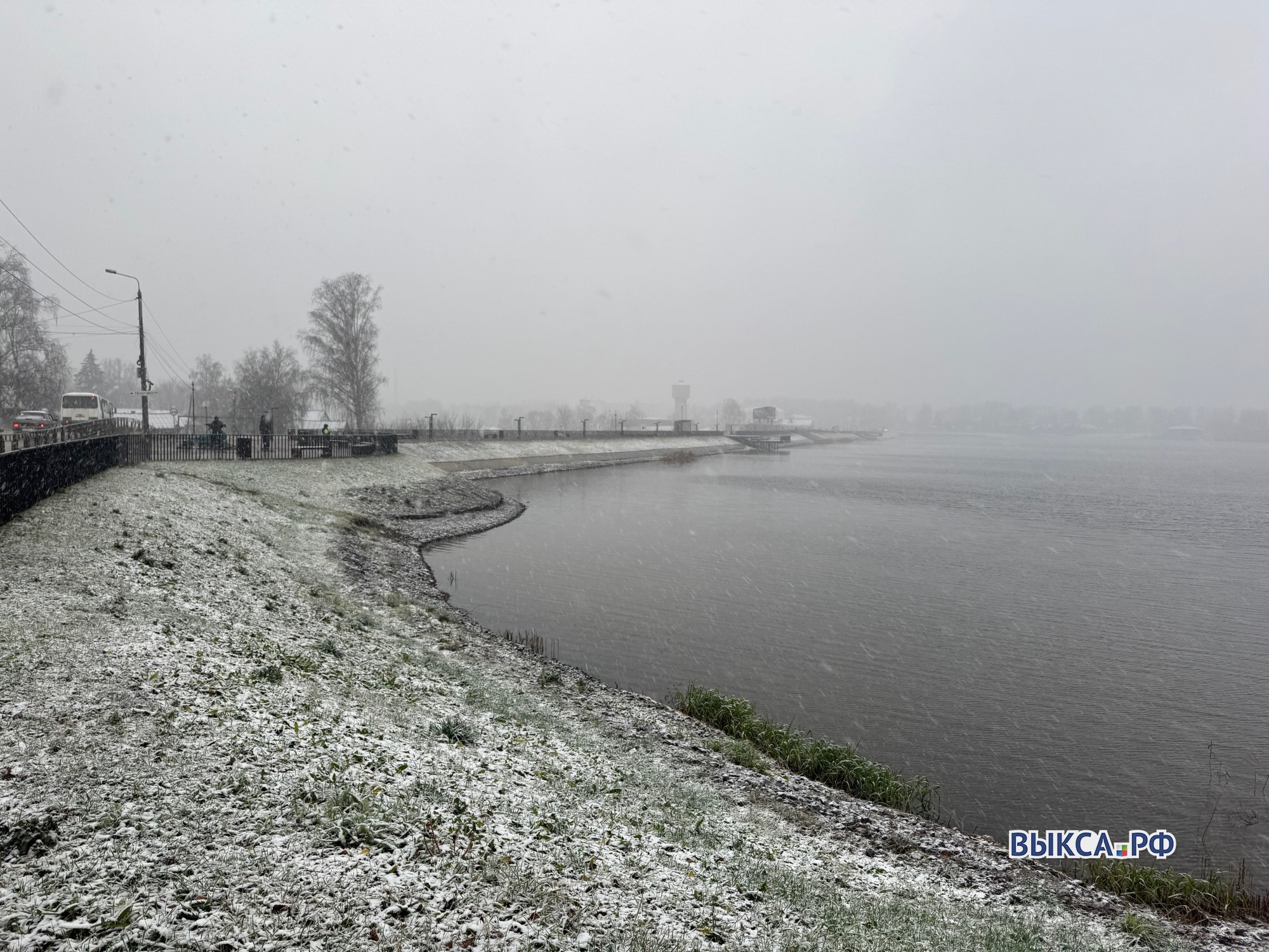 С первым снегом!