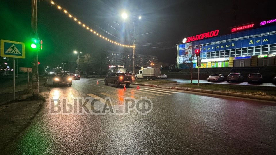 На пешеходном переходе в районе ТД «Выкса» сбили человека