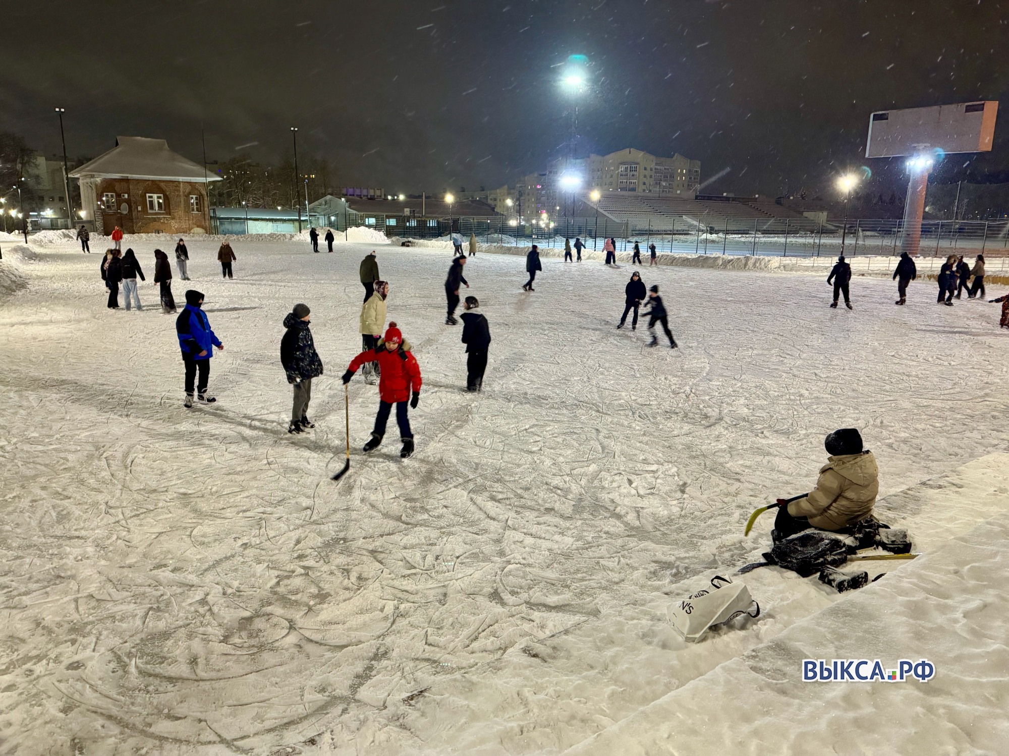 Все на каток!