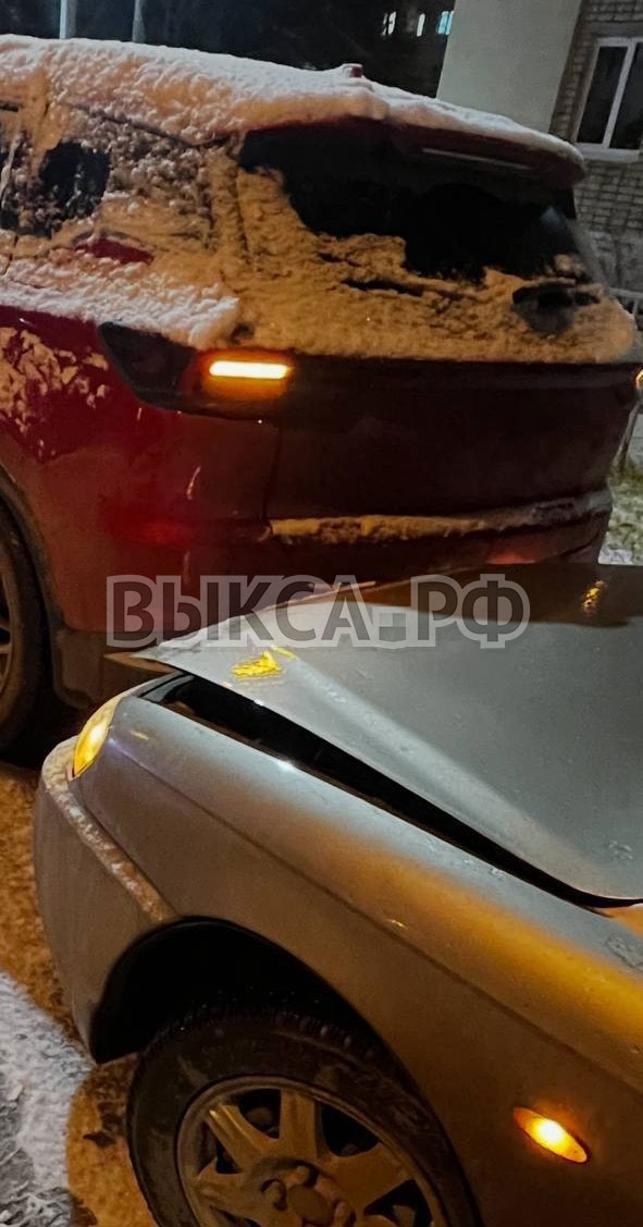 KIA и XCITE столкнулись на улице Белякова