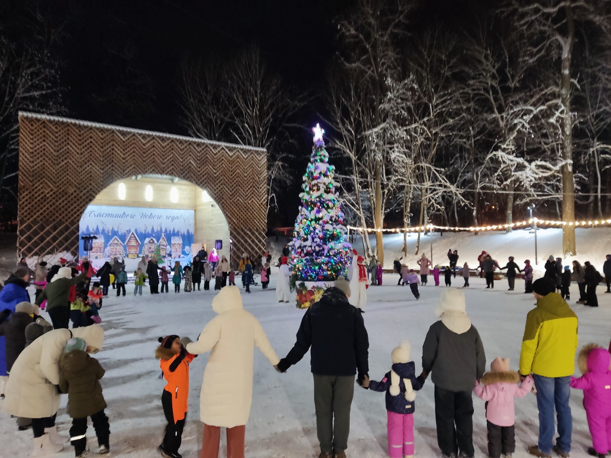 Открываем в сказку двери