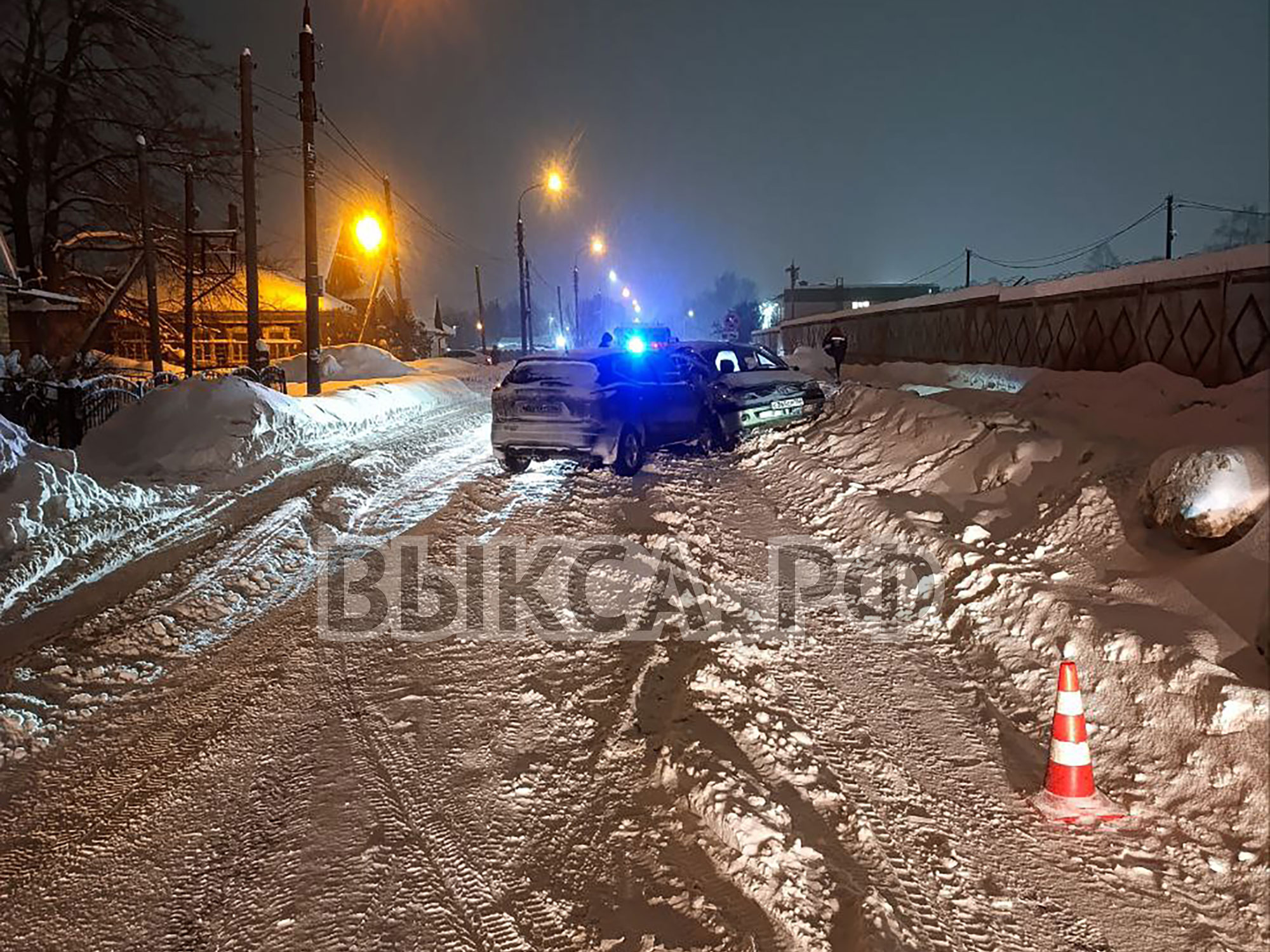Три человека пострадали в лобовом ДТП на Борковском проезде