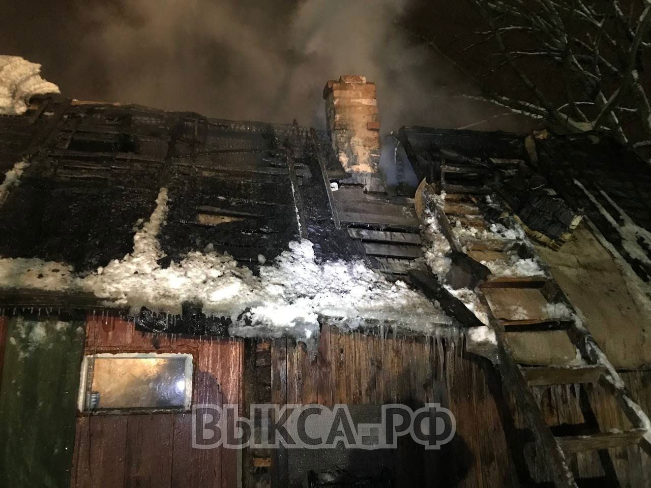 В Досчатом сгорела баня