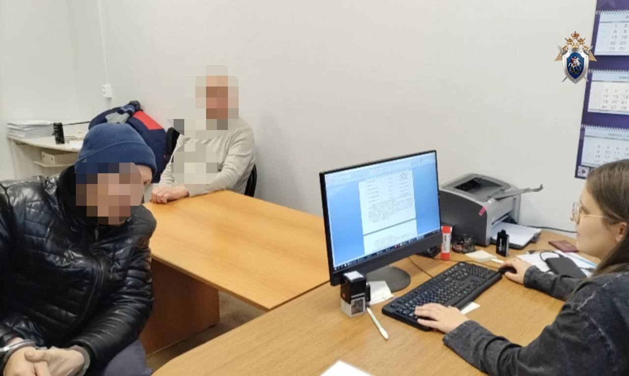 Мужчина обвиняется в причинении смерти знакомому