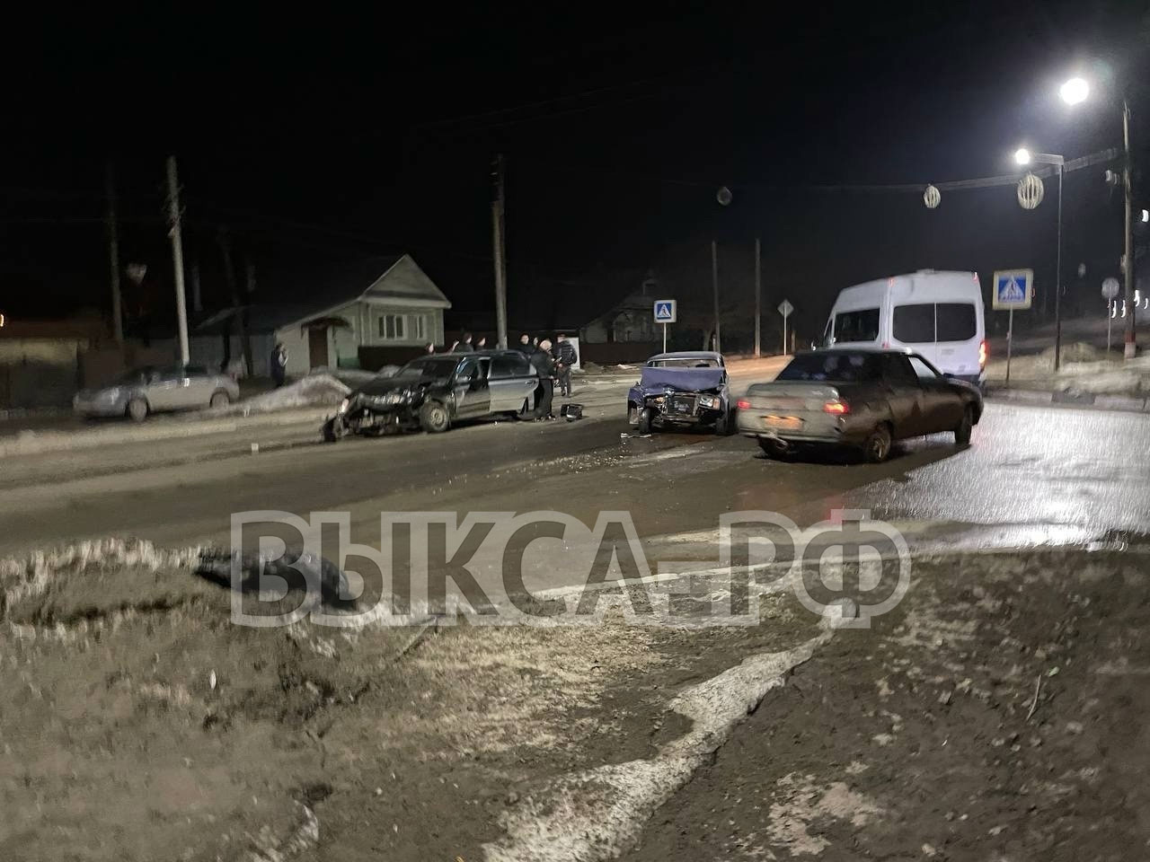 На улице Пушкина в Выксе столкнулись KIA и ВАЗ-2107: пострадала женщина-водитель