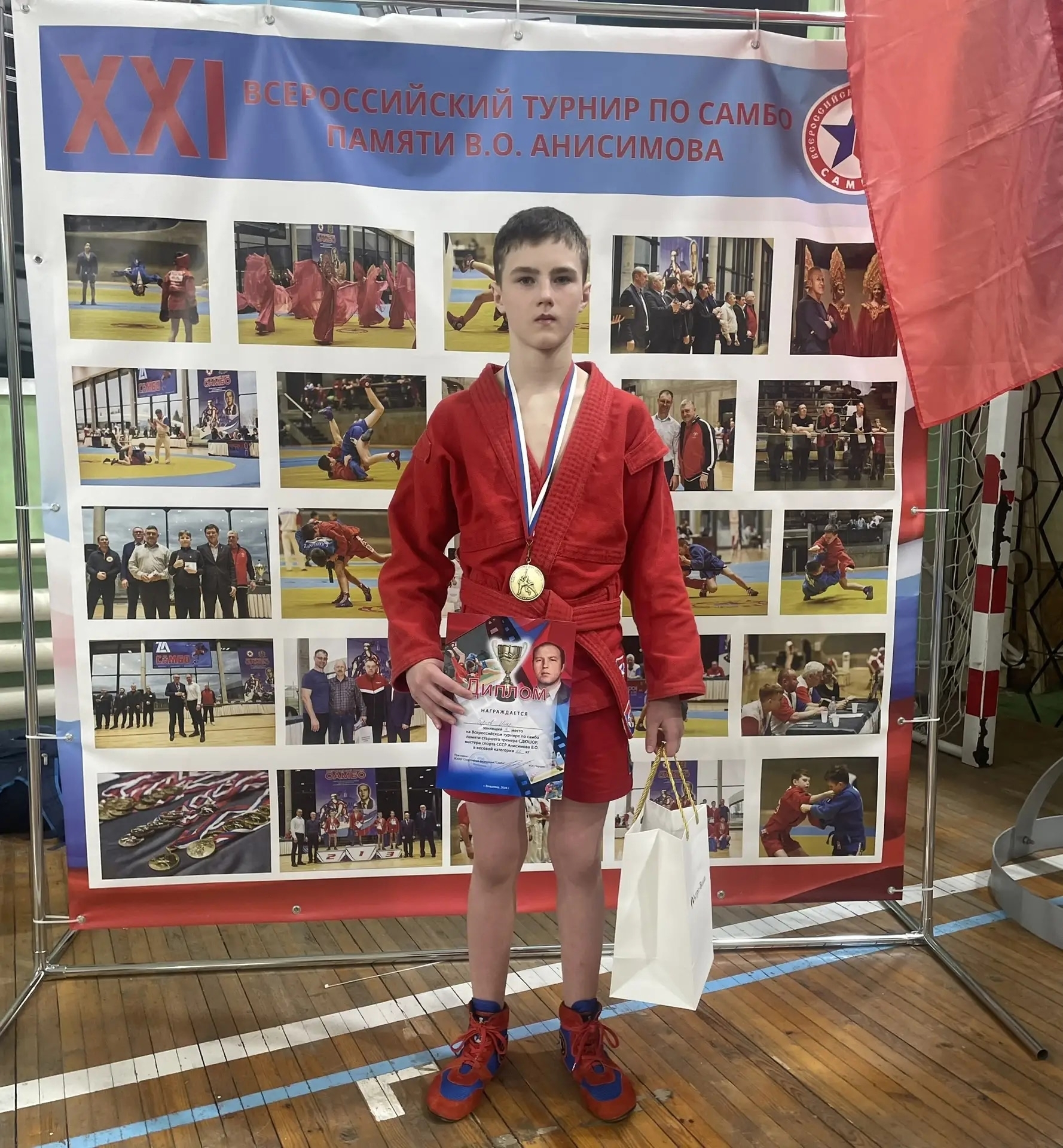 Выксунские самбисты — в числе лучших: награды с выходных турниров