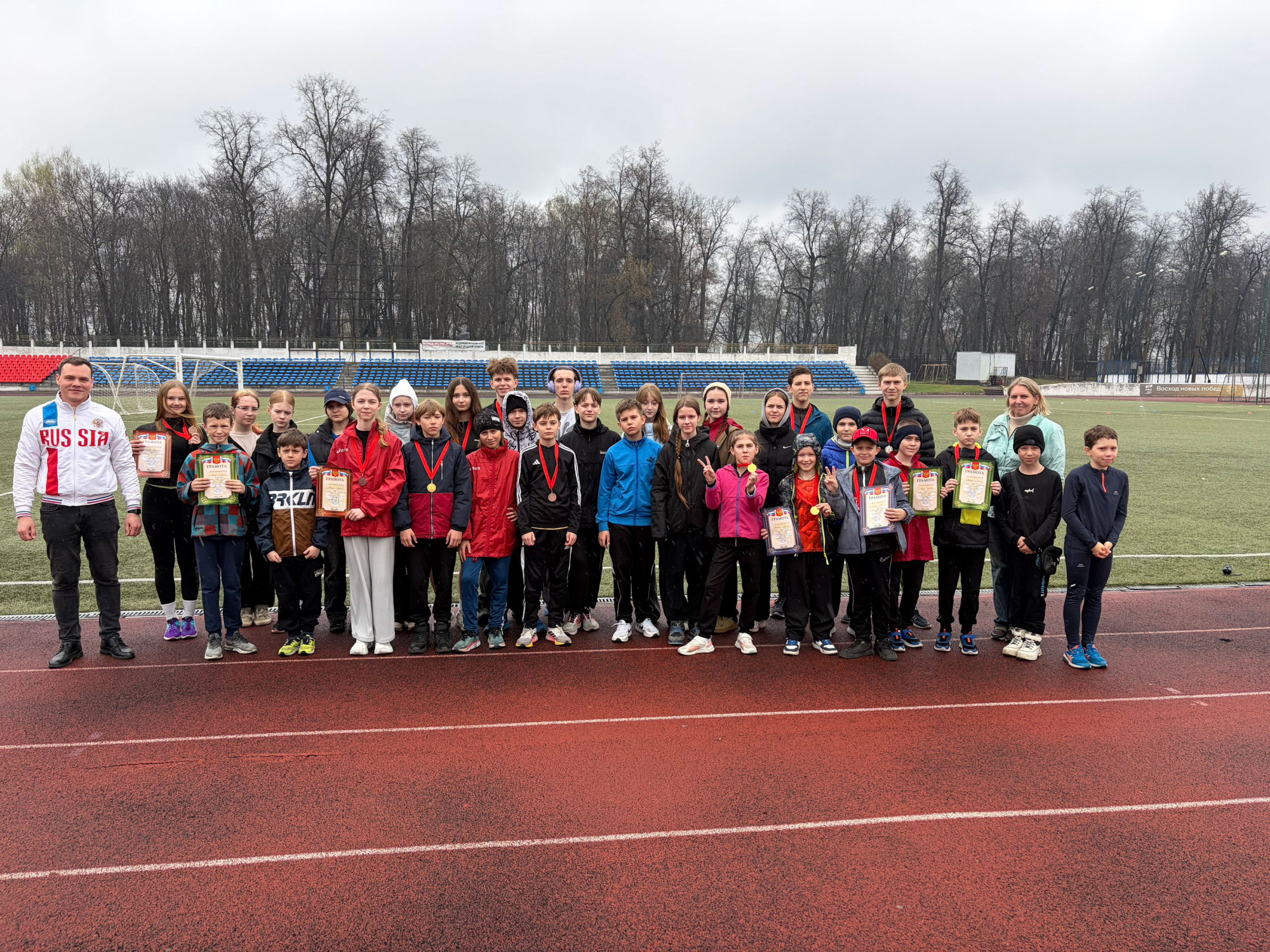 В Выксе открыли легкоатлетический сезон