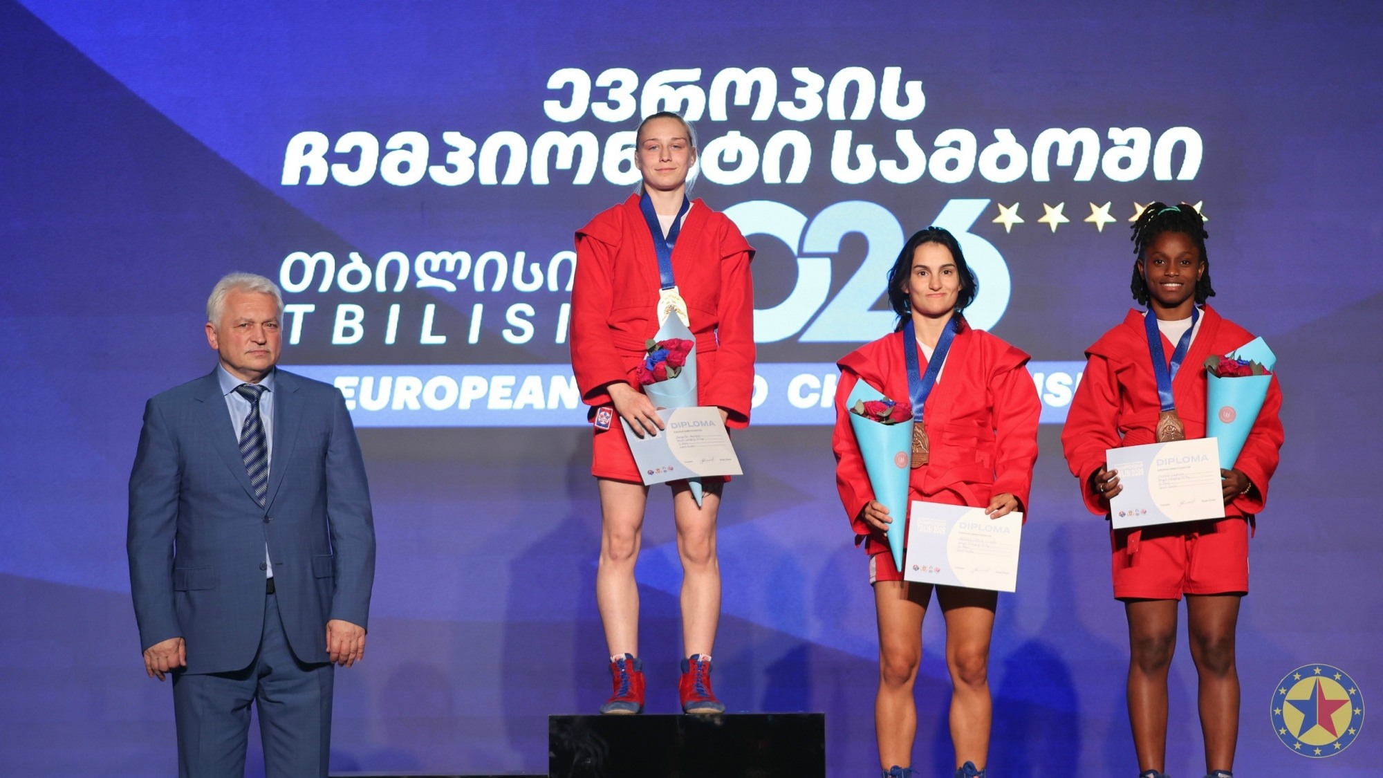 Барнёва и Корнеев — чемпионы Европы по самбо!