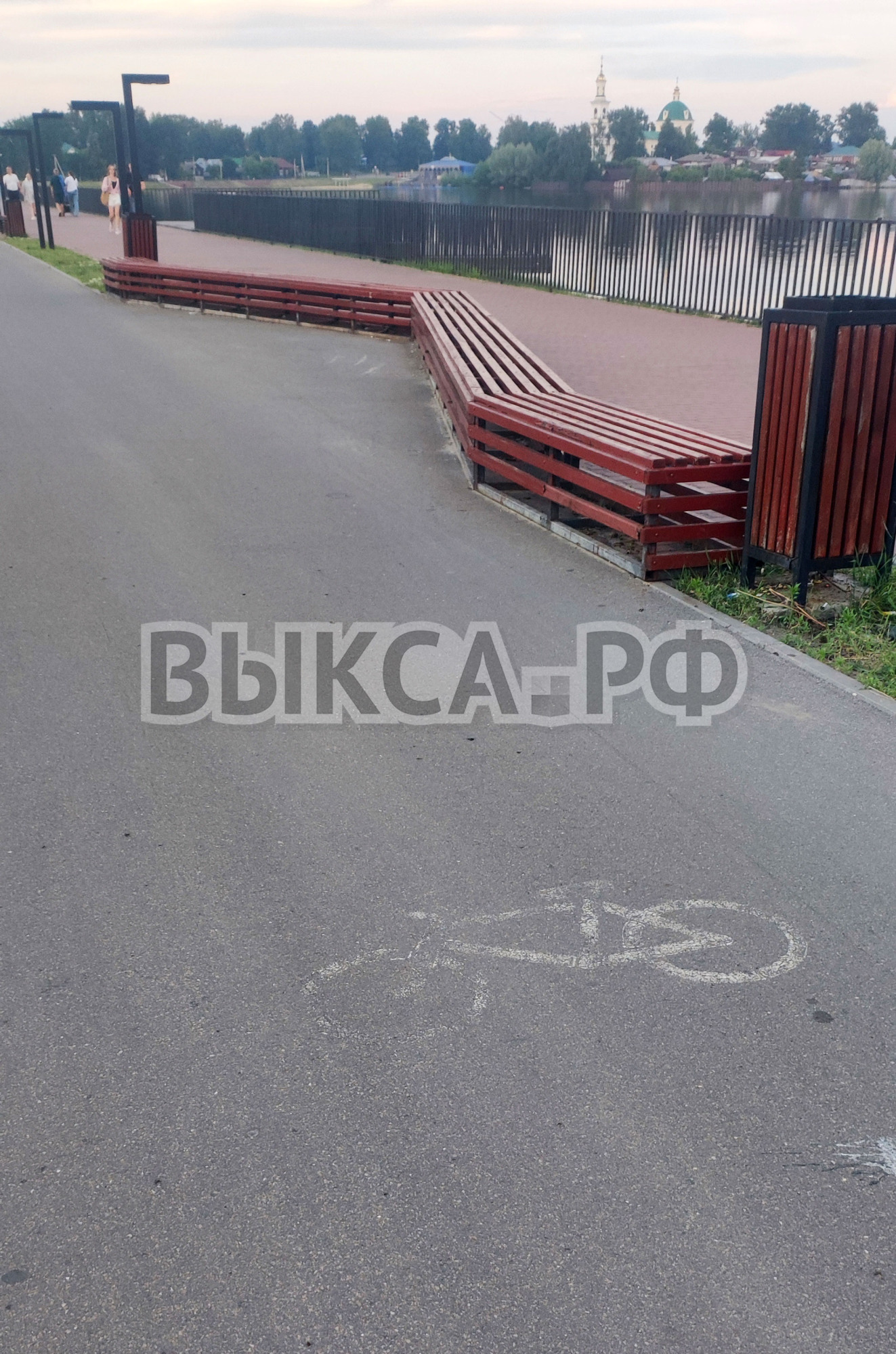 Где ехать, где идти? В Выксе не могут отличить велодорожку от тротуара